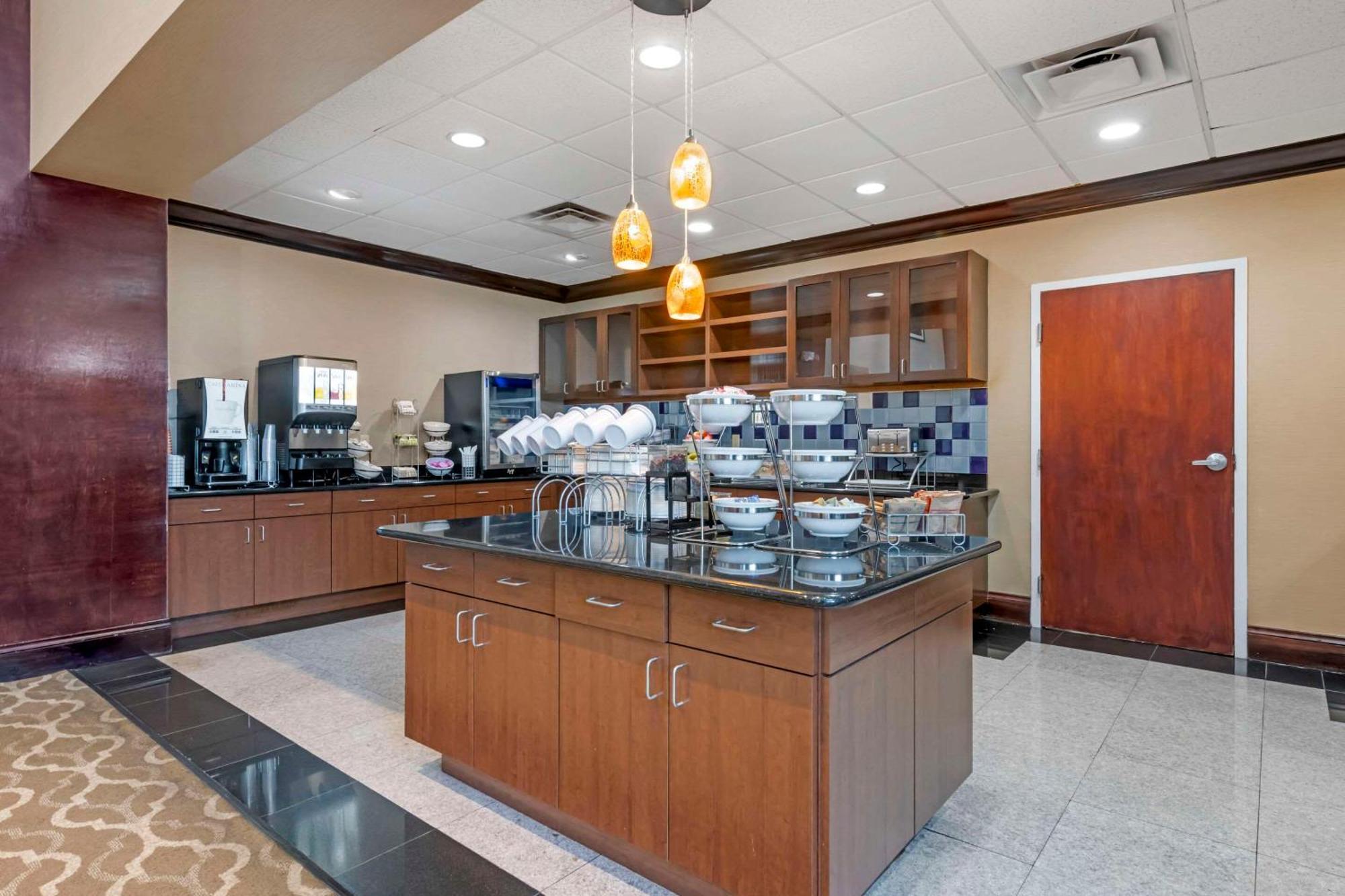 Comfort Inn & Suites Tavares North Экстерьер фото