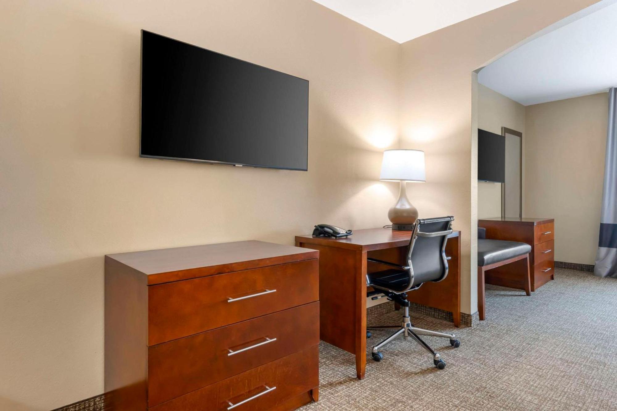 Comfort Inn & Suites Tavares North Экстерьер фото
